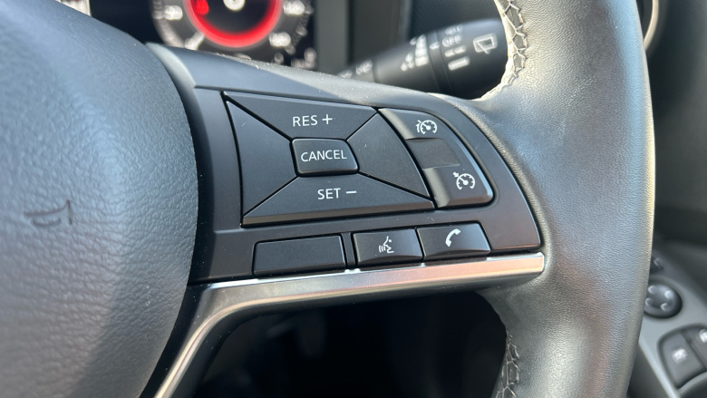 Nissan Juke 1.6 Hybrid N-Connecta 5dr Auto Hybrid Hatchback